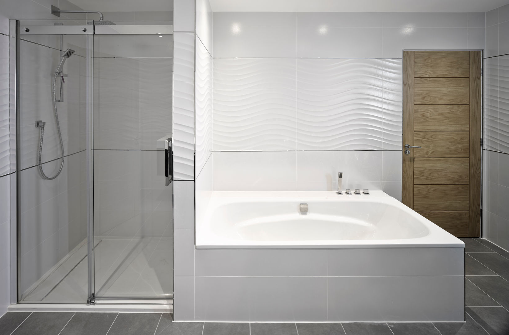 Nicol Lodge, ID Architecture ID Architecture Modern bathroom