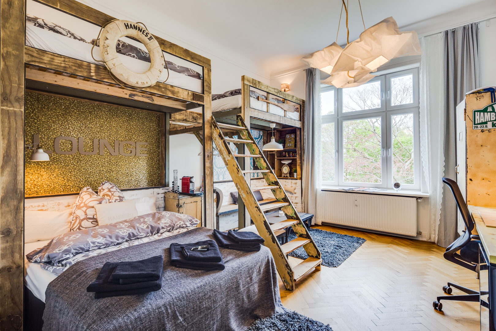 homify Moderne slaapkamers