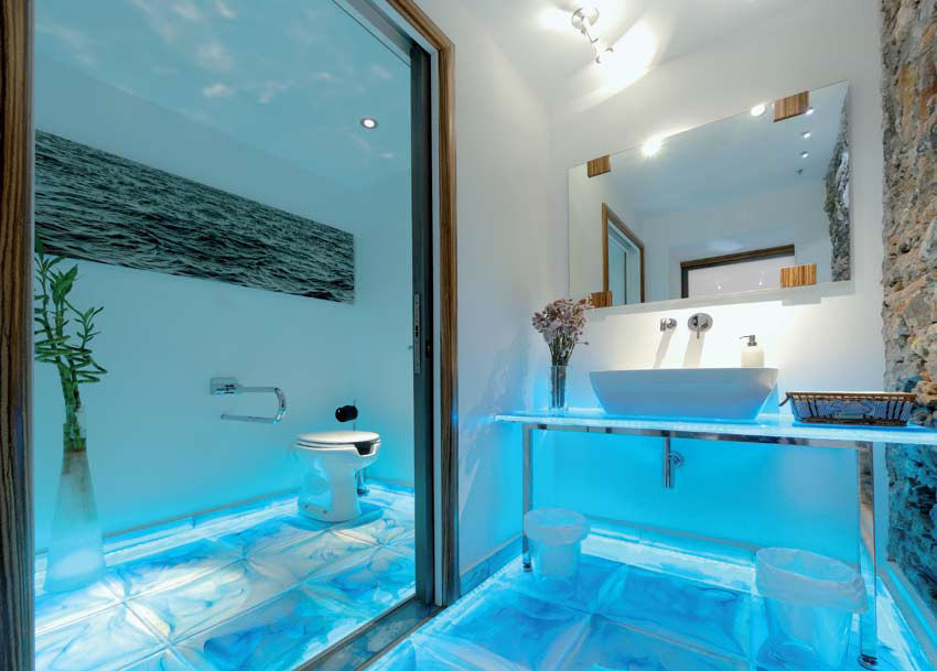 Glasbausteine "Pietre di vetro", Rimini Baustoffe GmbH Rimini Baustoffe GmbH Phòng tắm phong cách hiện đại Ly