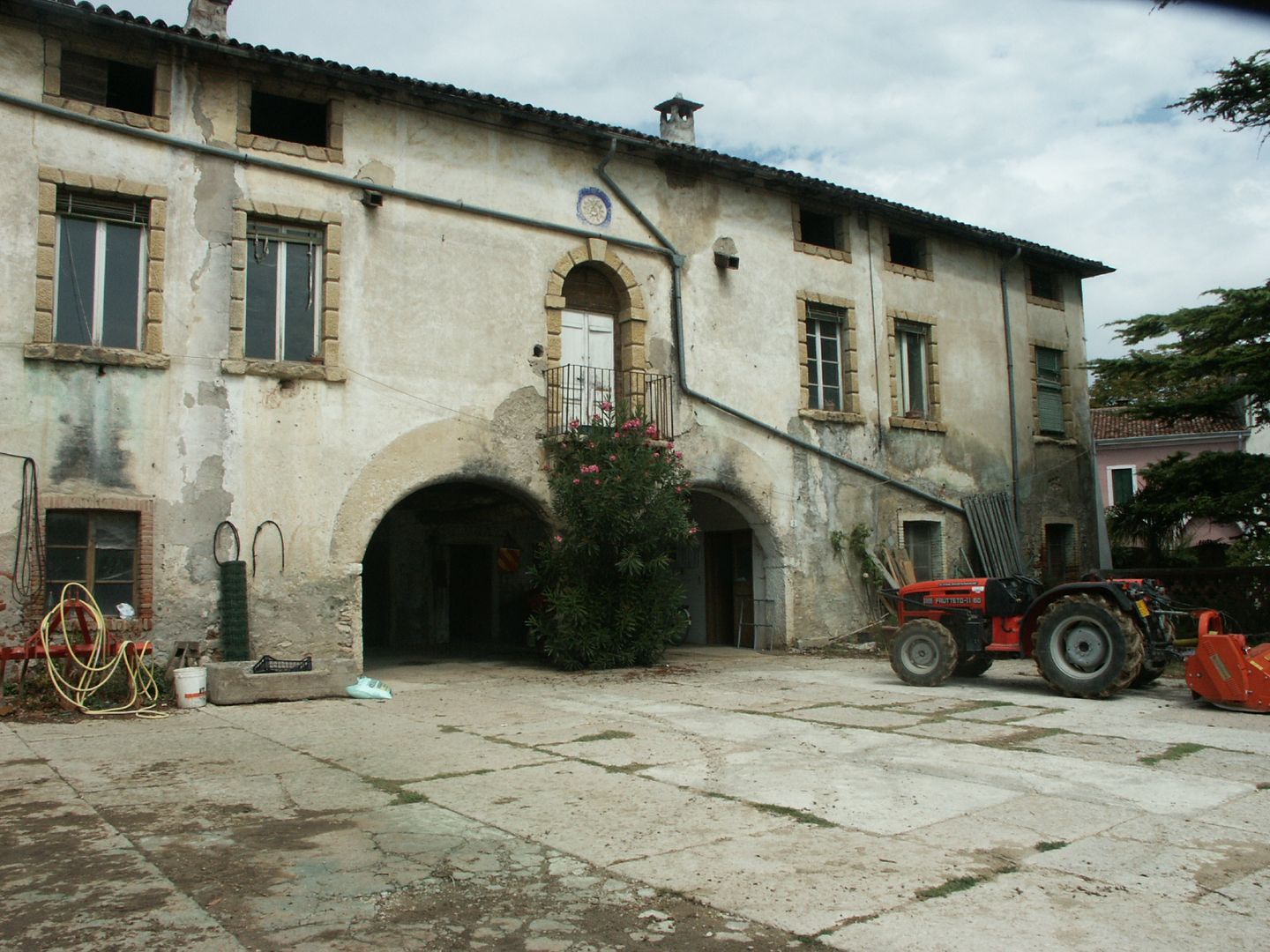 CORTE RAVIGNANI GUARIENTI, Studio Feiffer & Raimondi Studio Feiffer & Raimondi Country style houses