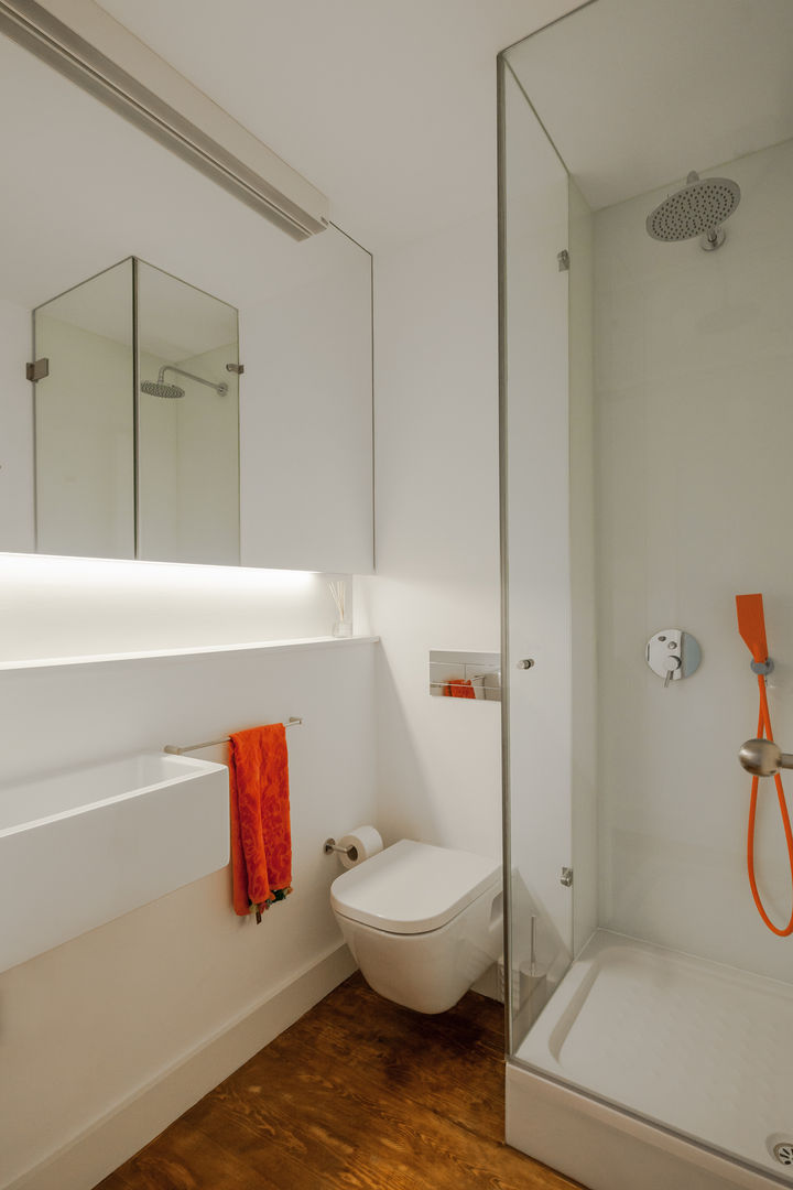Apartamento São Caetano, VSS ARQ VSS ARQ Phòng tắm phong cách tối giản