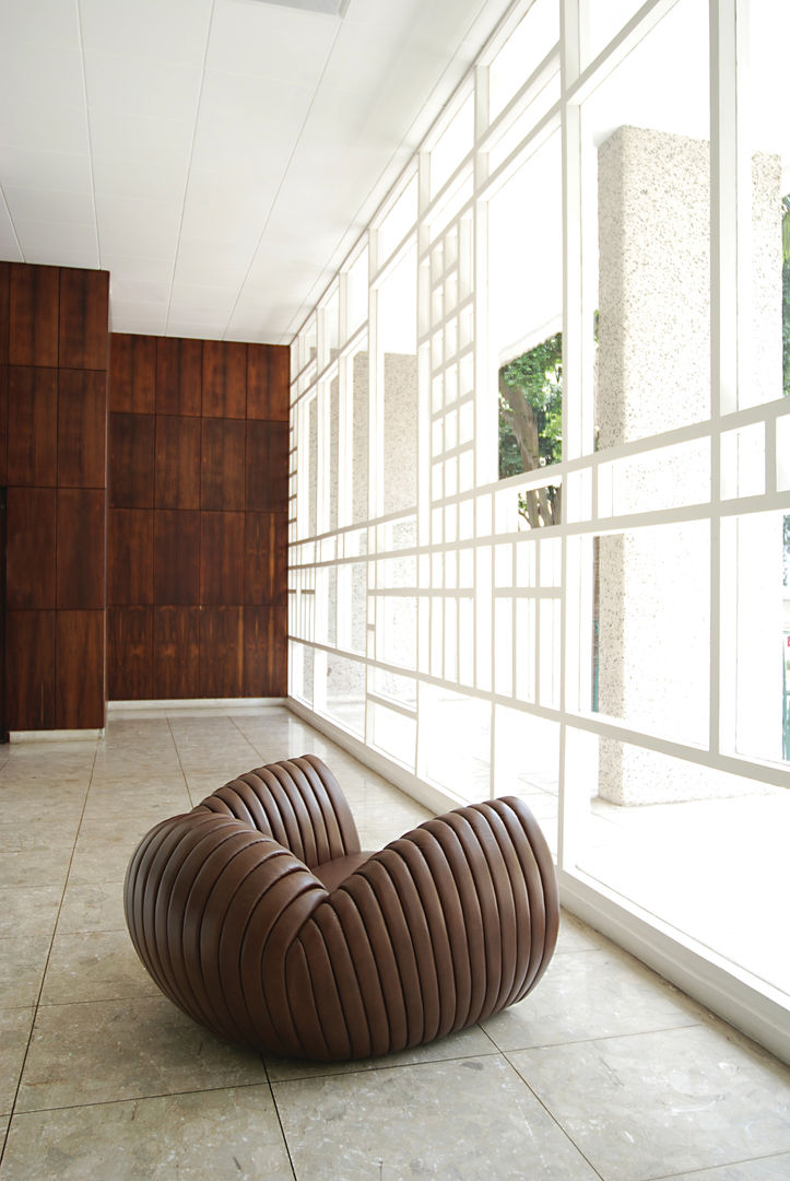 Poltrona Shell, estudiobola estudiobola Modern living room Sofas & armchairs