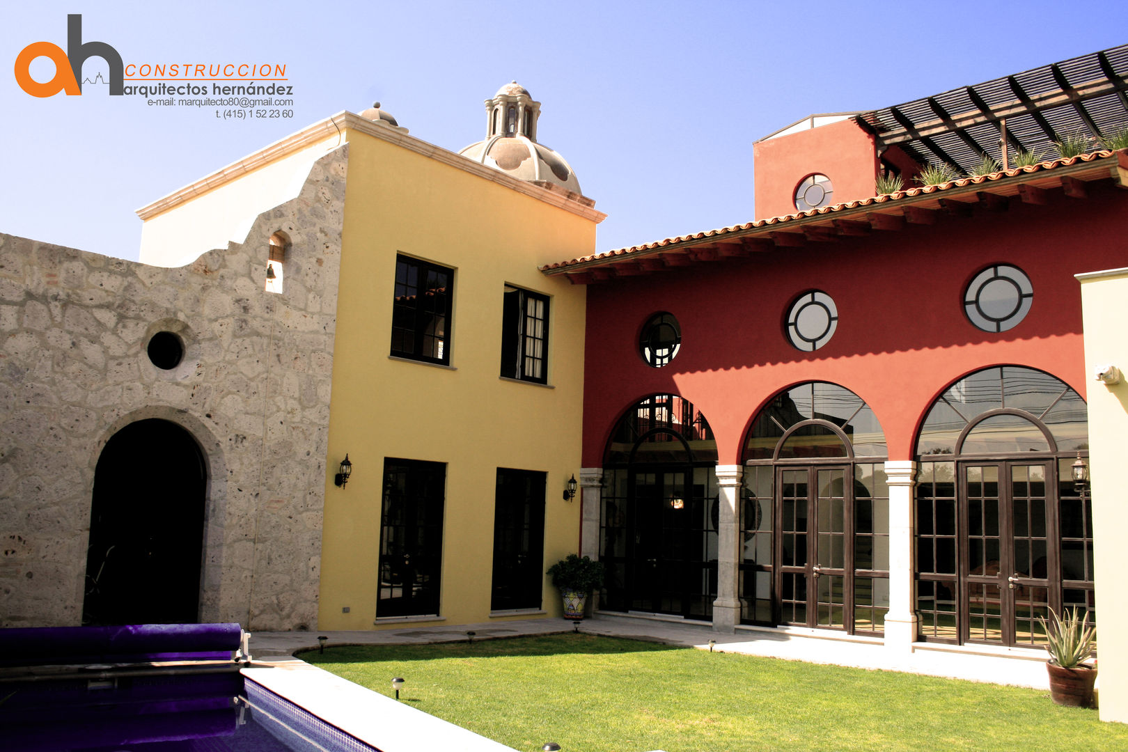 CASA GARCÍA. AH Arquitectos Hernandez Casas de estilo ecléctico