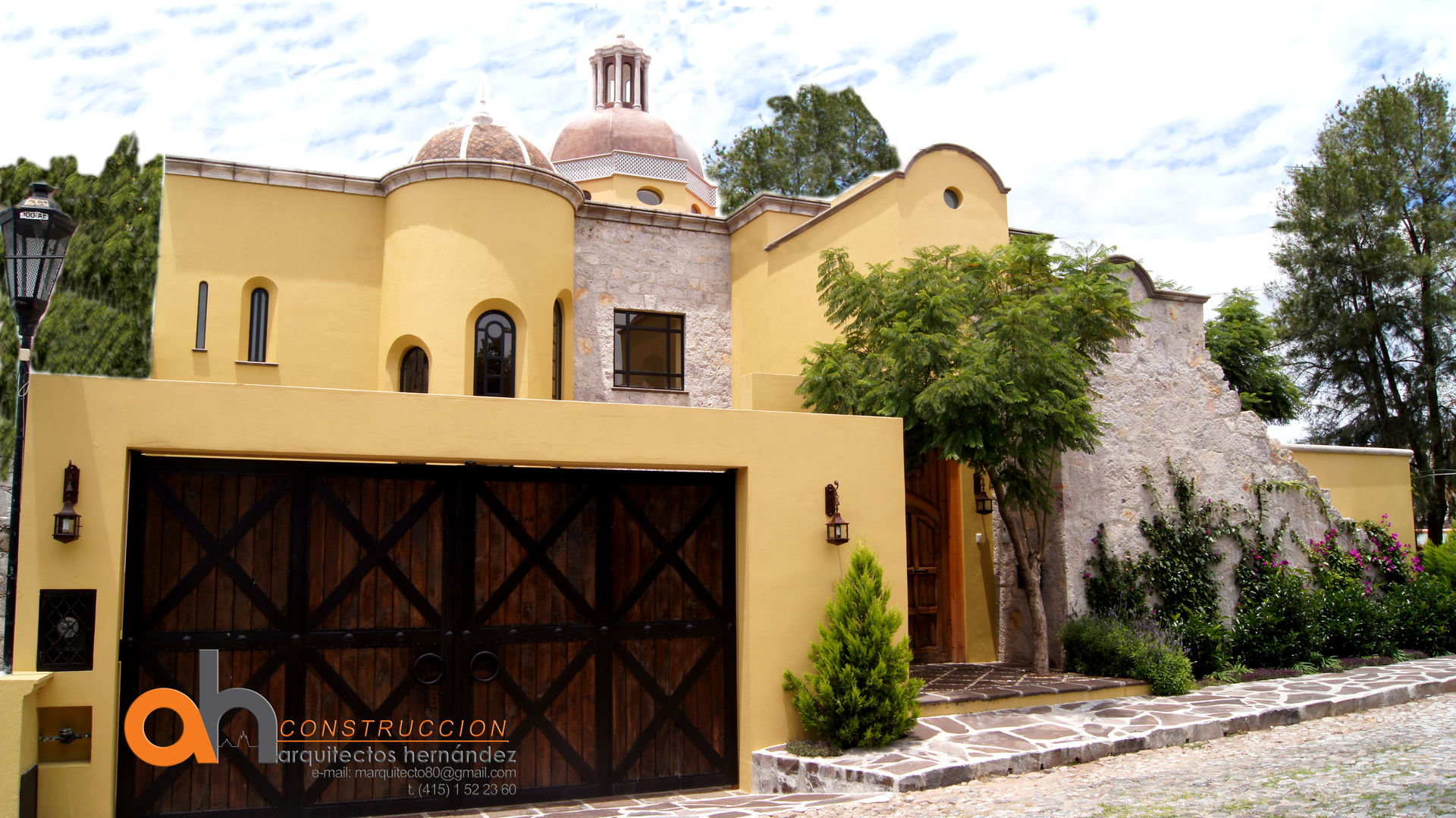 FACHADAS, AH Arquitectos Hernandez AH Arquitectos Hernandez Casas ecléticas