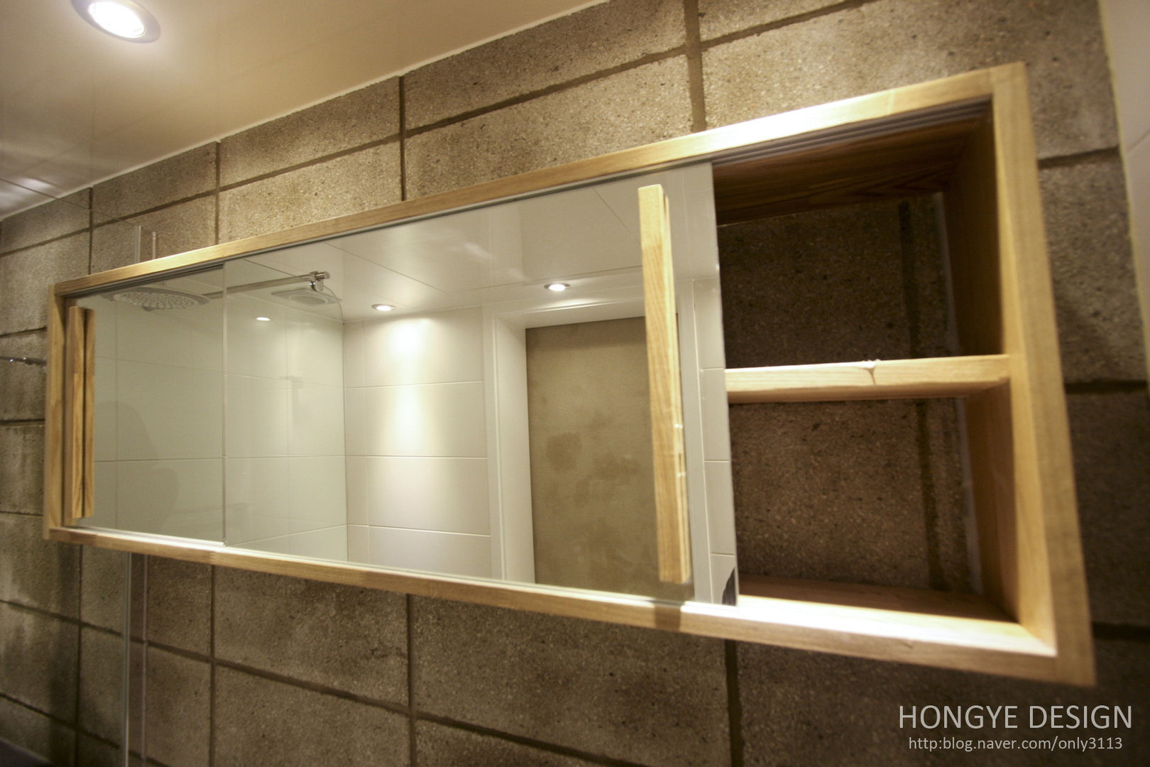 인더스트리얼 느낌의 30평 아파트 인테리어, 홍예디자인 홍예디자인 Industrial style bathrooms