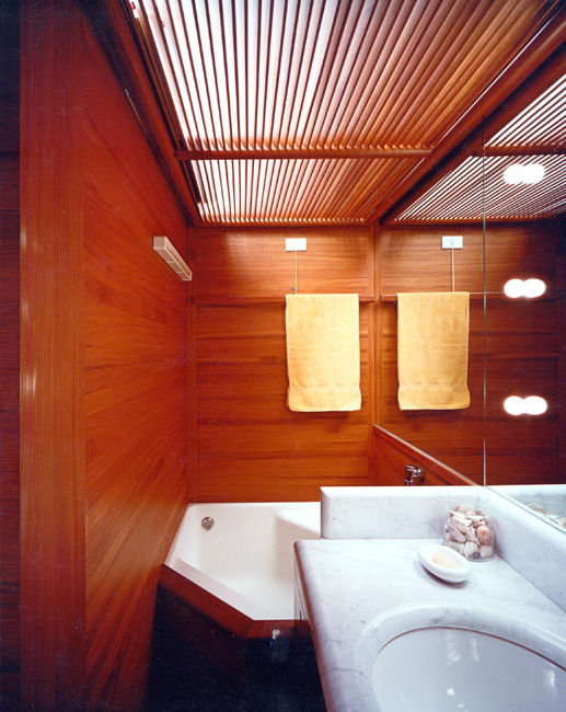 Casa vacanze al mare, VITTORIO GARATTI ARCHITETTO VITTORIO GARATTI ARCHITETTO Modern bathroom