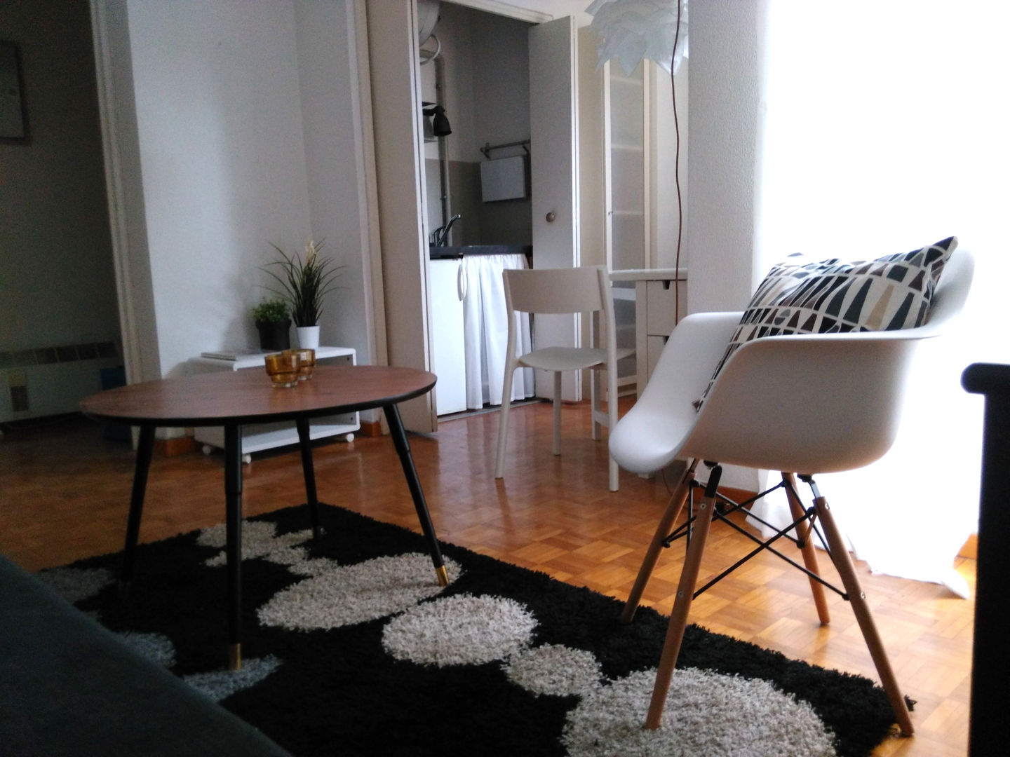 Homestaging - meubler un studio, Insides Insides