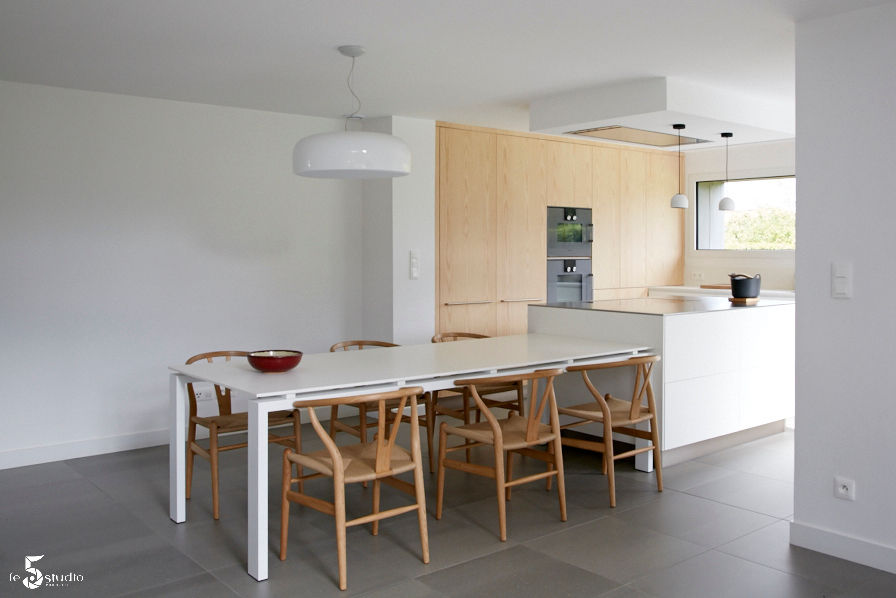 réhabilitation complète d'une maison avec la création de deux extensions, Emilie Bigorne, architecte d'intérieur CFAI Emilie Bigorne, architecte d'intérieur CFAI Cocinas minimalistas