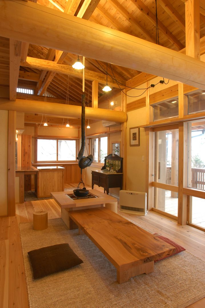 ., 徳弘・松澤建築事務所 徳弘・松澤建築事務所 Modern living room