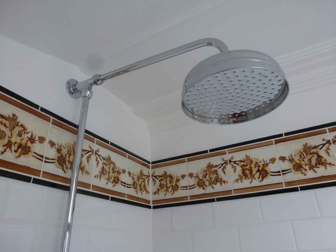Converting Out Building into Shower Room Paul D'Amico Remodels Baños de estilo clásico