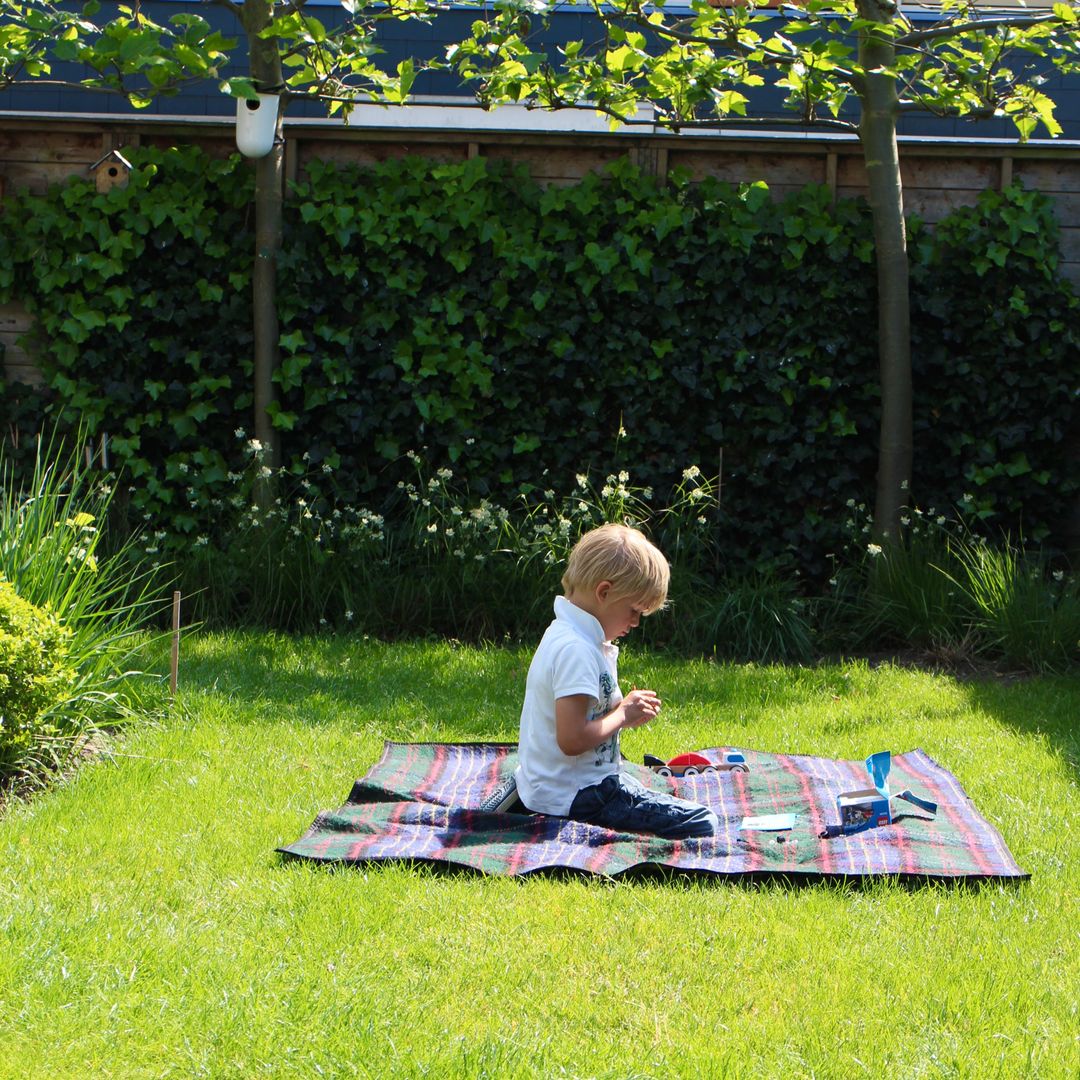 tuin bij 2-onder-1 kap, Buro Floris Buro Floris Nowoczesny ogród