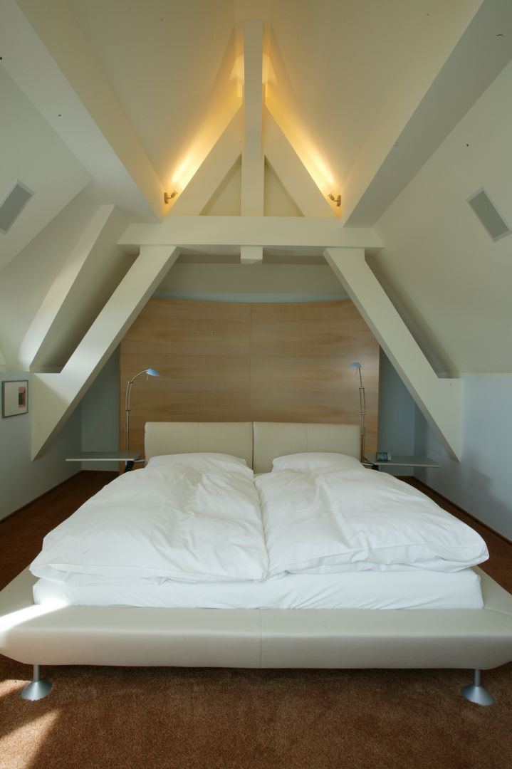 Maisonette, FiAri FiAri Kamar Tidur Modern