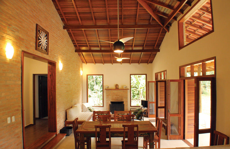 Casa Rústica e Colonial, RAC ARQUITETURA RAC ARQUITETURA Living room