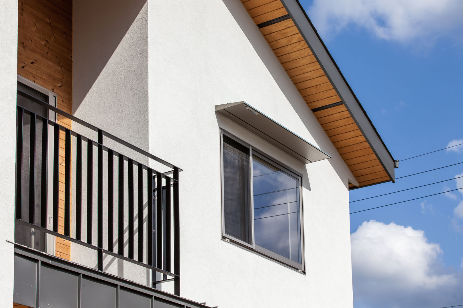 homify Balcones y terrazas modernos