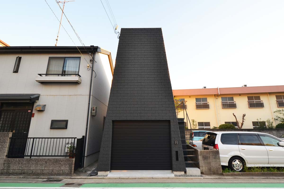 Mountain House, 関口太樹+知子建築設計事務所 関口太樹+知子建築設計事務所 Modern Houses Stone