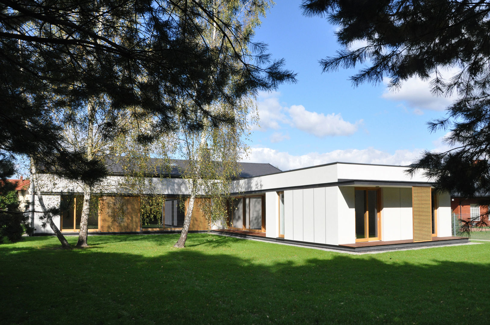 DOM JEDNORODZINNY, NADARZYN, OPEN architekci OPEN architekci Modern home