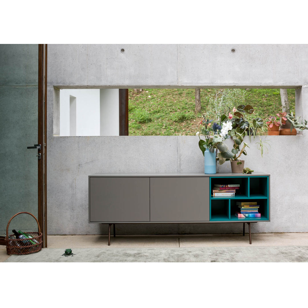 'Grey Modern' designer sideboard by Dall'Agnese homify モダンデザインの ダイニング MDF ドレッサー＆サイドボード