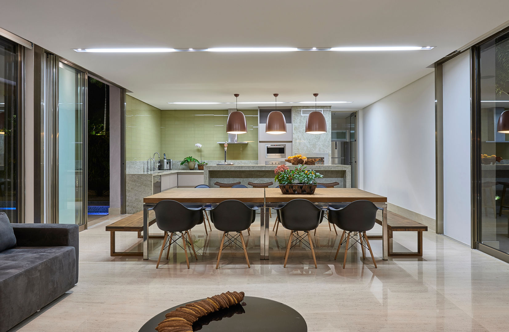 Residência Condomínio Hibisco, Estela Netto Arquitetura e Design Estela Netto Arquitetura e Design Cocinas de estilo clásico