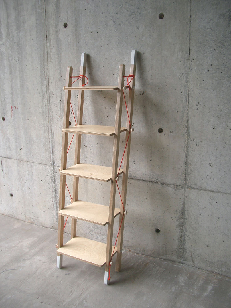 LADDER RACK - Single, abode Co., Ltd. abode Co., Ltd. Phòng khách phong cách tối giản Shelves