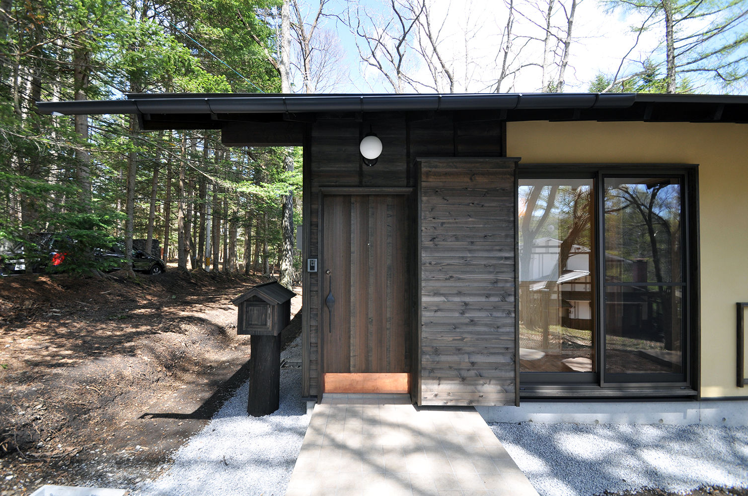 昭和モダンの木造住宅, モリモトアトリエ / morimoto atelier モリモトアトリエ / morimoto atelier Casas estilo moderno: ideas, arquitectura e imágenes Madera Acabado en madera