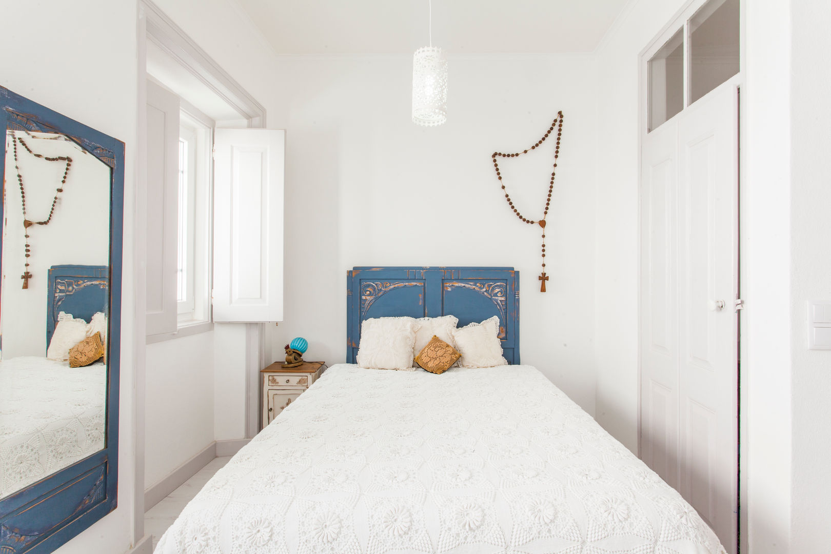 Casa Sul, um lugar onde se sente a alma portuguesa. , alma portuguesa alma portuguesa Rustic style bedroom