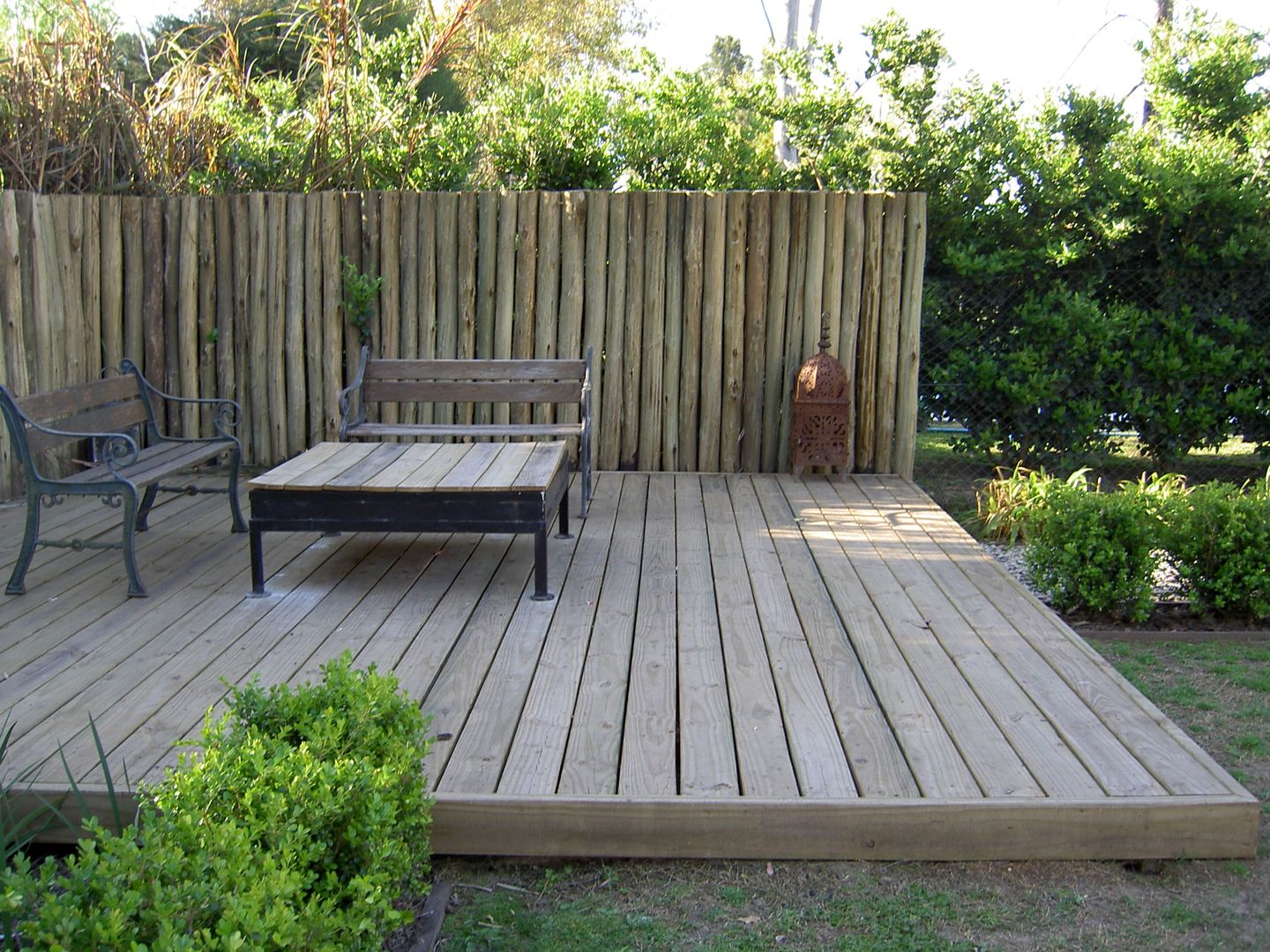 rincones de encuentro en un jardin BAIRES GREEN Jardines clásicos