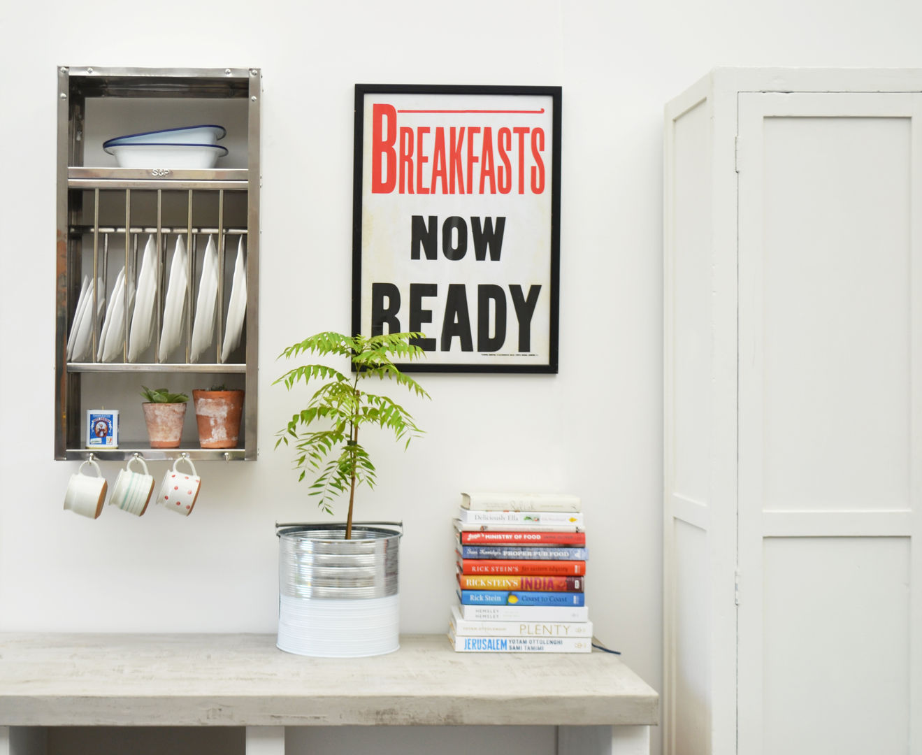 Mini Plate Rack The Plate Rack Cocinas de estilo industrial Almacenamiento y despensa