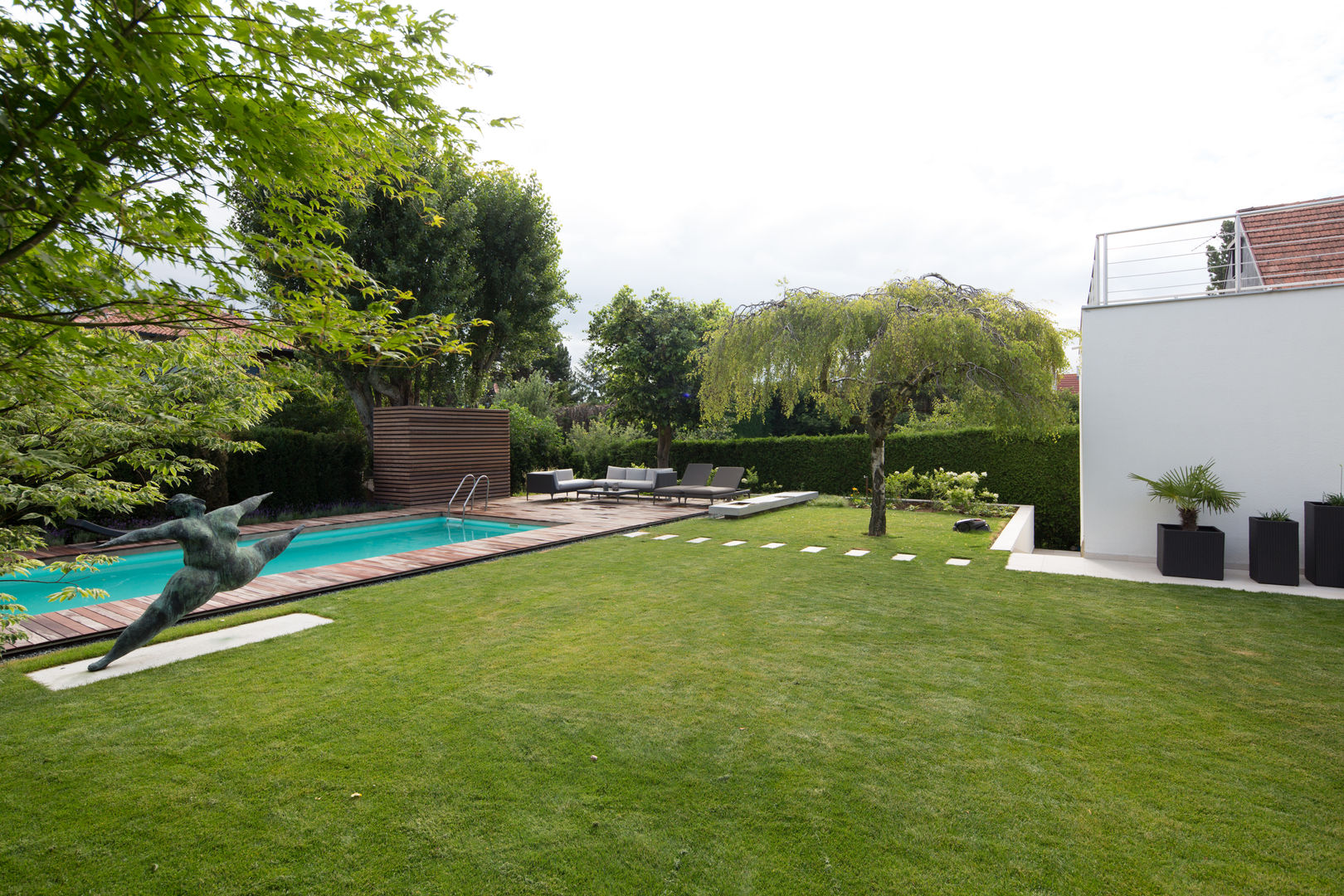 Privatgarten in Wien, BEGRÜNDER BEGRÜNDER Giardino moderno