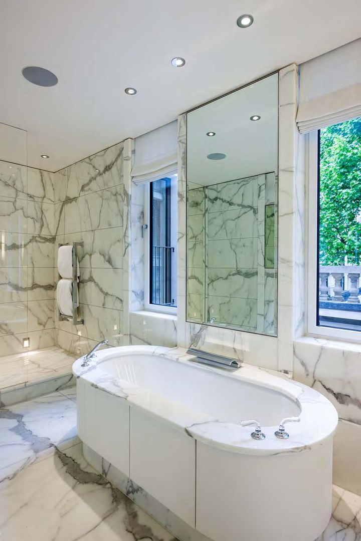 Mayfair House, Squire and Partners Squire and Partners Modern bathroom