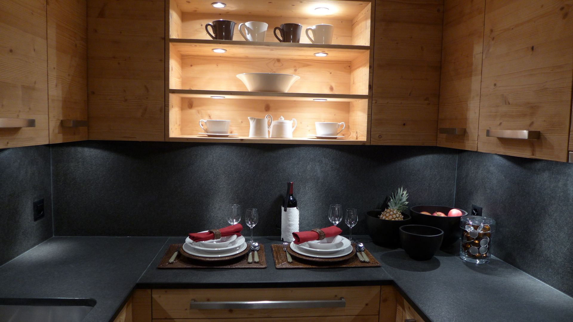 Küche homify Rustikale Küchen Holzwerkstoff Transparent