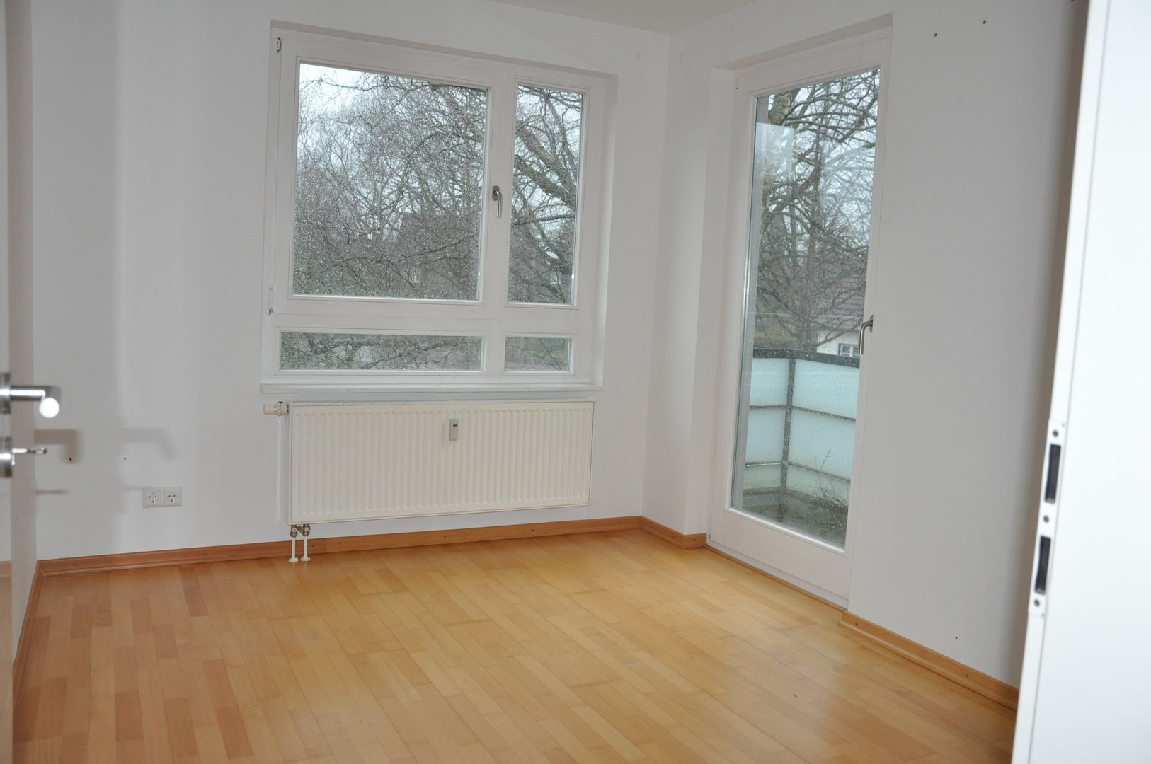 3-Zimmer-Maisonette-Wohnung in Hamburg-Marienthal, Optimmo Home Staging Optimmo Home Staging Nursery/kid’s room