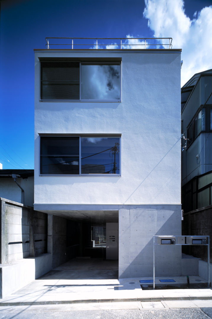 本町の家, 桐山和広建築設計事務所 桐山和広建築設計事務所 Modern houses