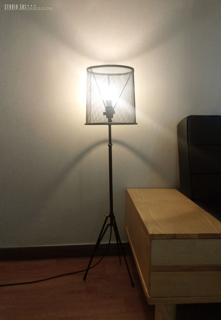 DIY 조명 만들기 , Studio501 Studio501 Industrial style living room Lighting