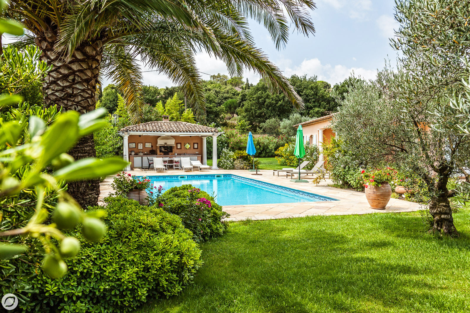 VILLA - GRIMAUD, PASSAGE CITRON PASSAGE CITRON 지중해스타일 수영장