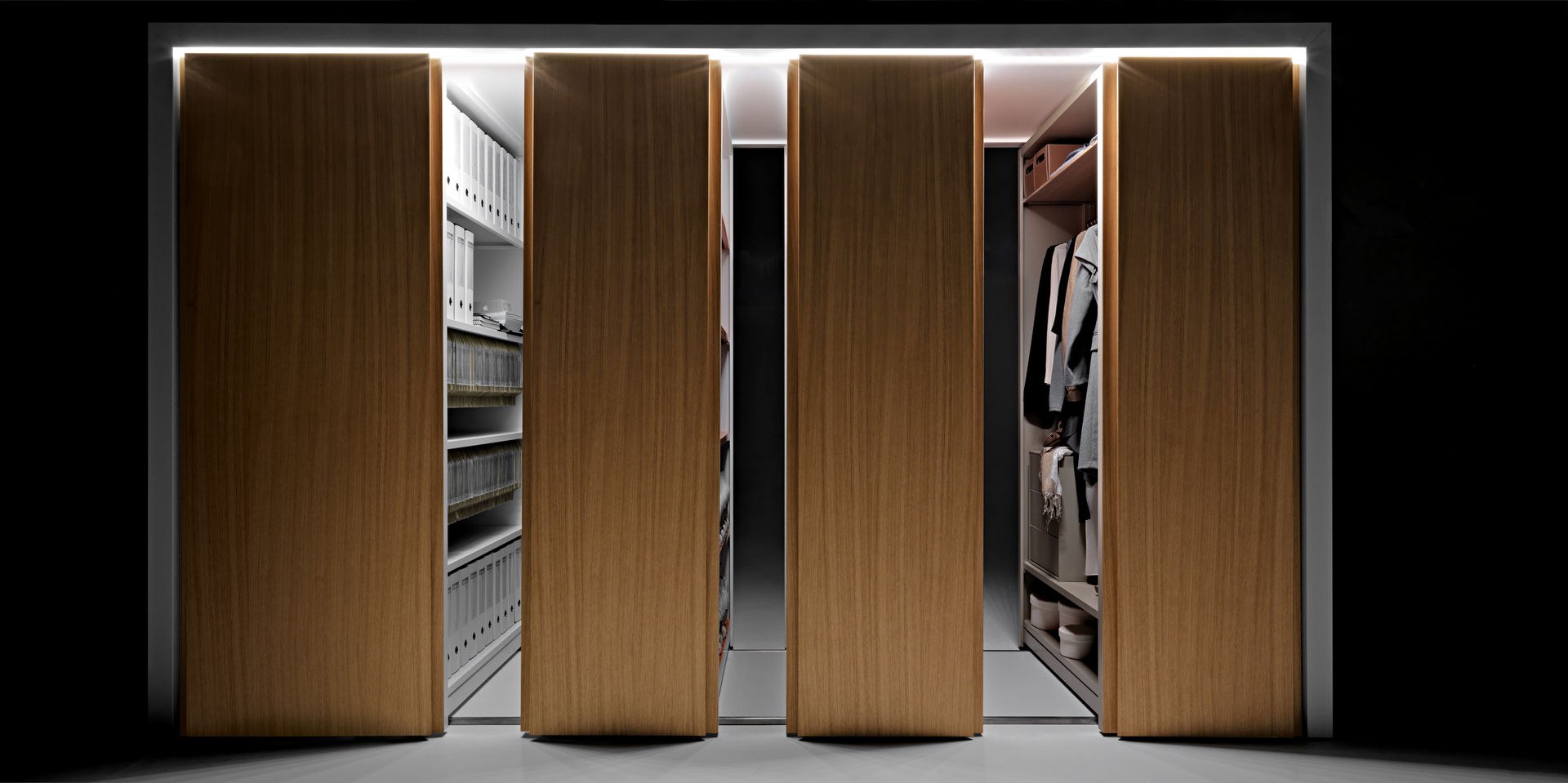 2013 • Fantin • Binaria, Salvatore Indriolo Salvatore Indriolo Modern Dressing Room Wardrobes & drawers