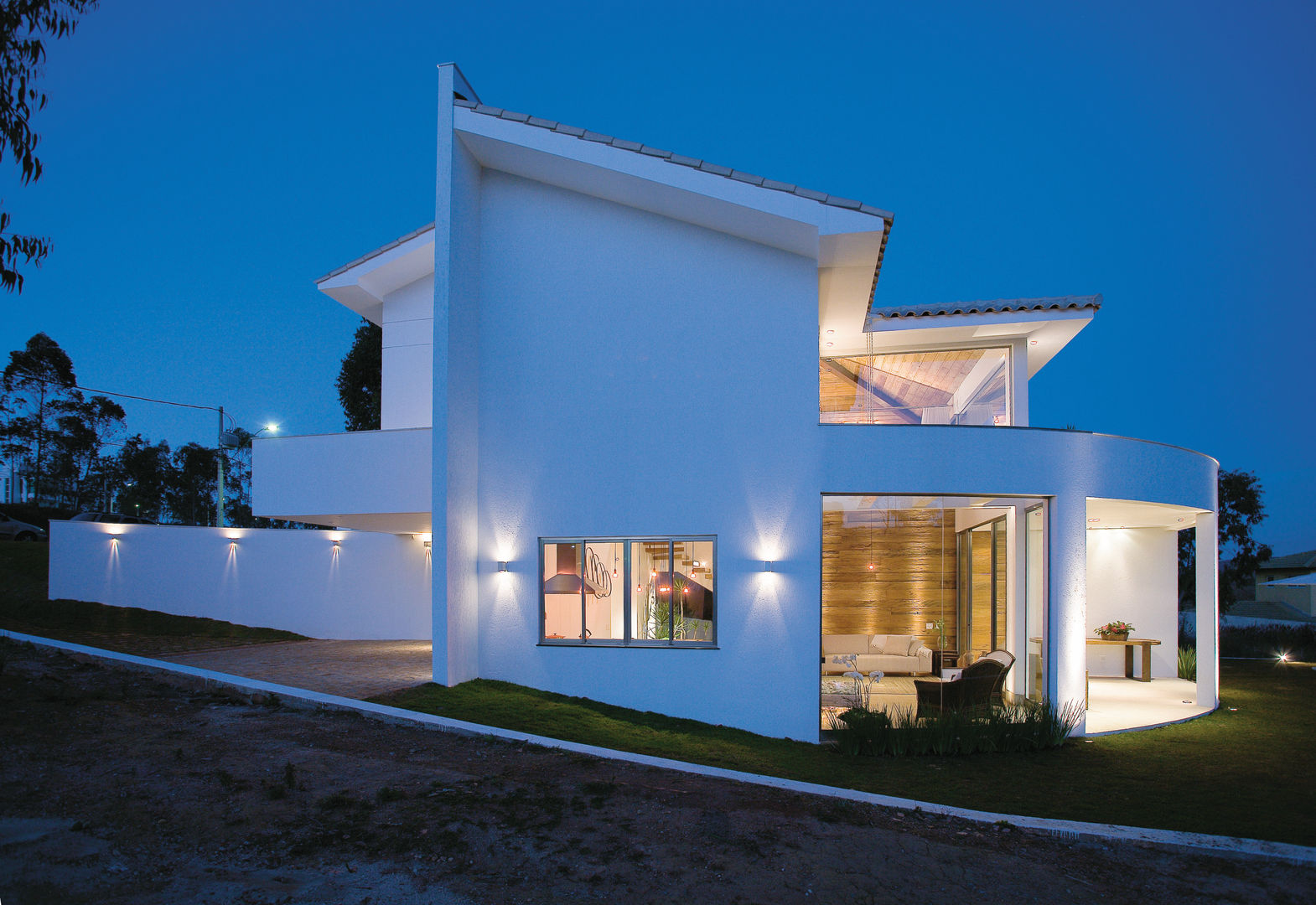 Loft, Isabela Canaan Arquitetos e Associados Isabela Canaan Arquitetos e Associados Modern houses