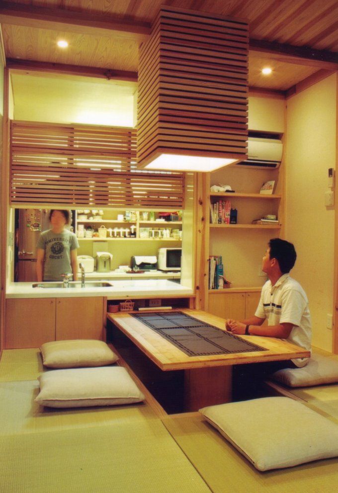 岸和田の家, 株式会社 atelier waon 株式会社 atelier waon Modern dining room