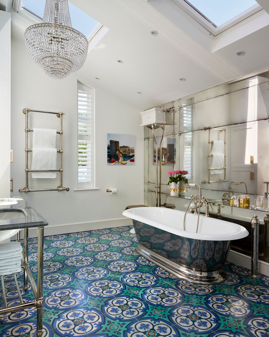 Victorian Terrace House, South-West London homify Eclectic style bathrooms
