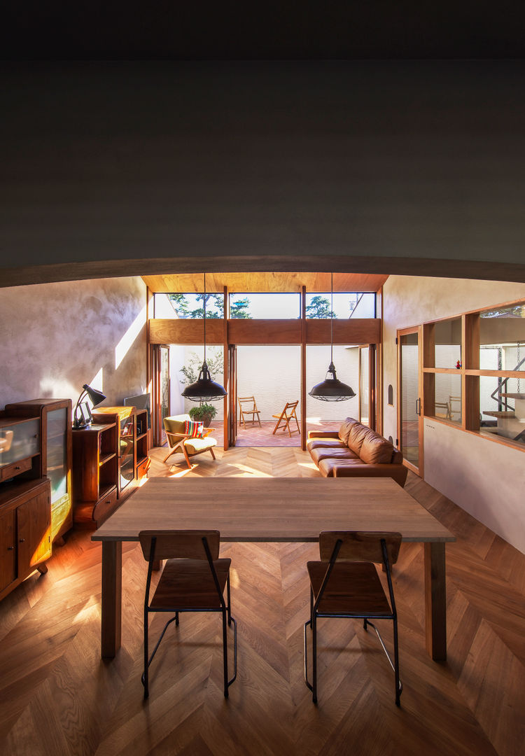 桑名の家, Nobuyoshi Hayashi Nobuyoshi Hayashi Modern dining room