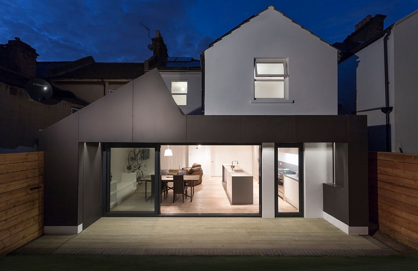 Harefield Road, Gruff Gruff Casas modernas