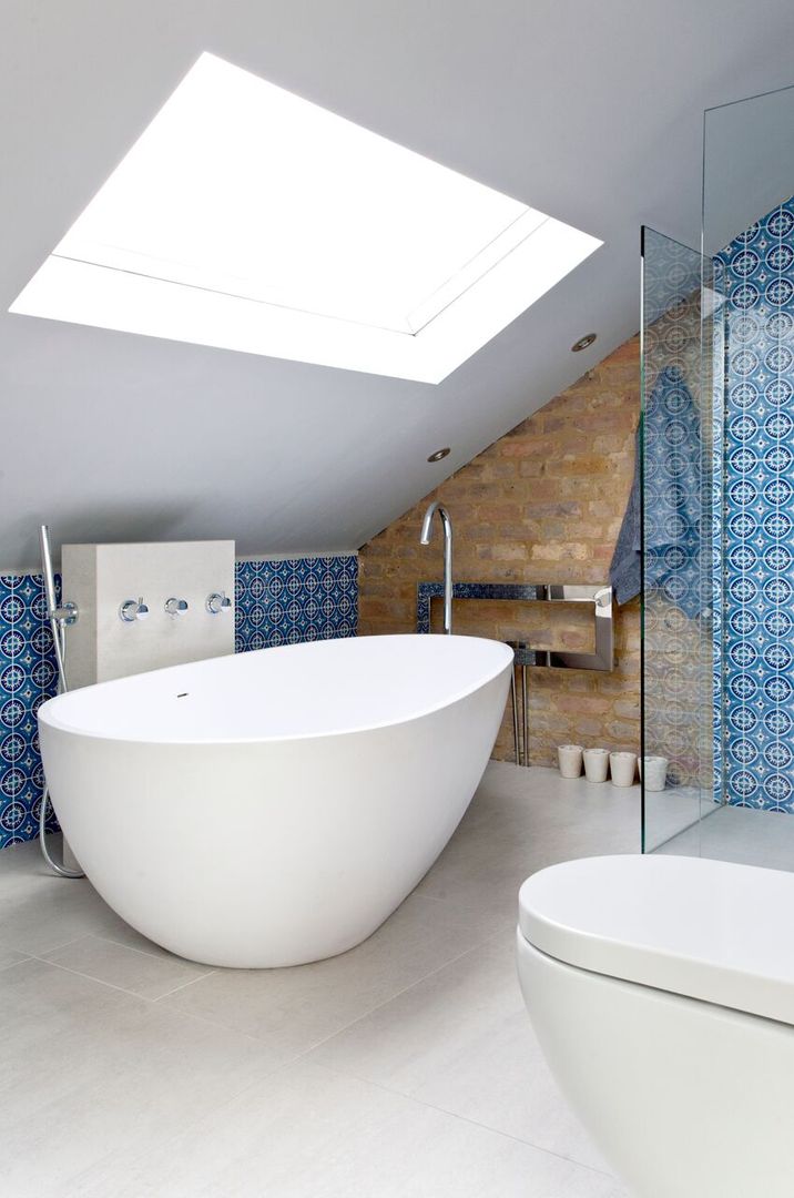 Richmond Full House Refurbishment, A1 Lofts and Extensions A1 Lofts and Extensions Minimalist style bathroom