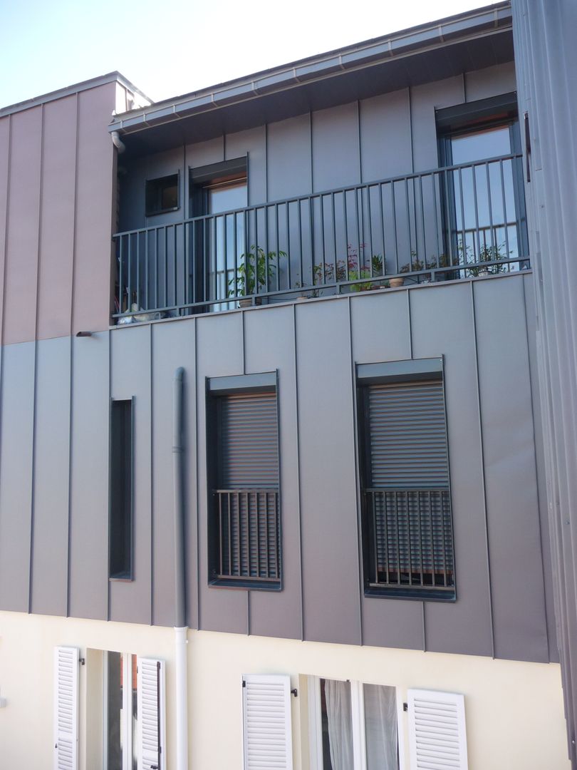 Sur-élevation à ossature Bois - Montreuil, AADD+ AADD+ Modern houses