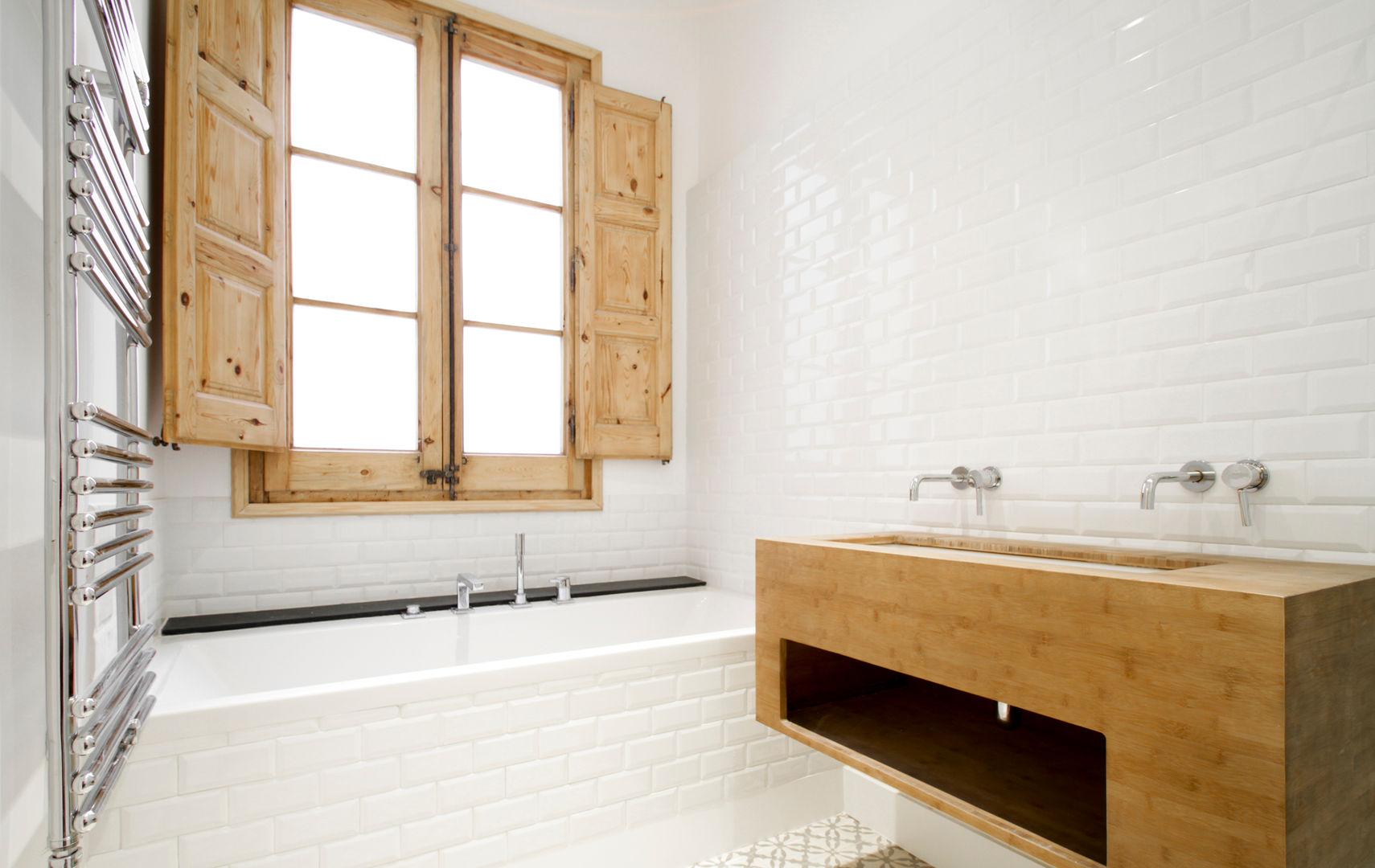 Reforma integral Gran de Gràcia, OAK 2000 OAK 2000 Bagno in stile scandinavo