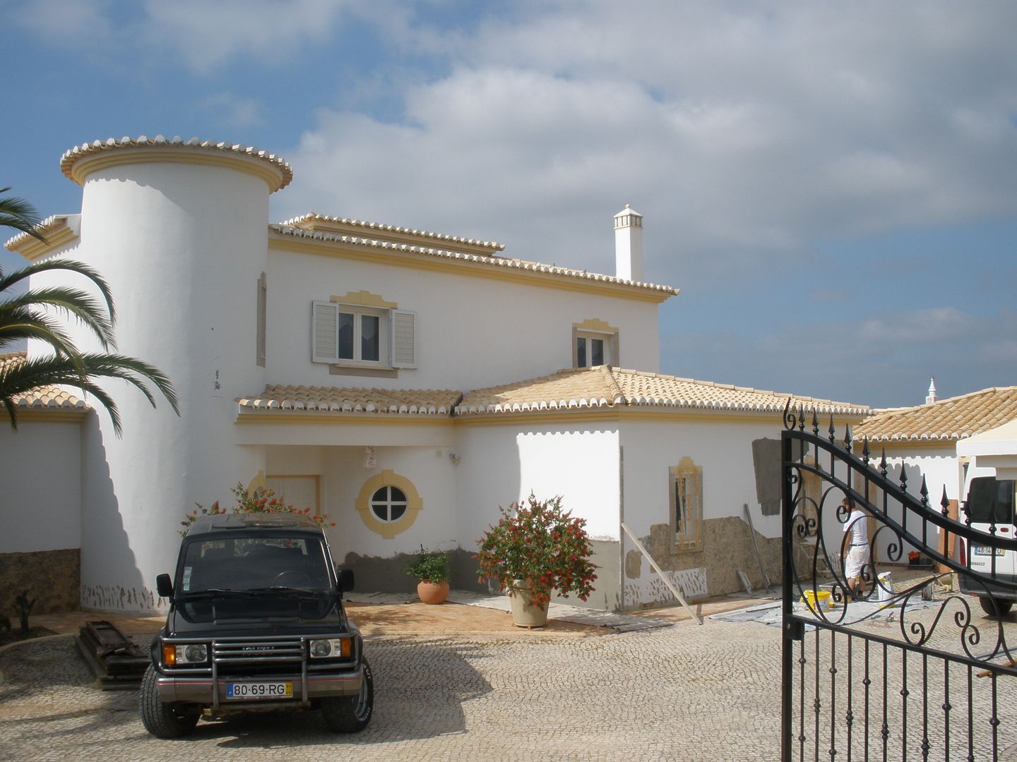 Dampness Issues Repair RenoBuild Algarve Mediterranean style house
