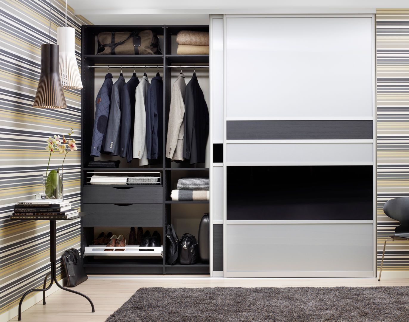 Lumi - Mehr Raum für Ihre Persönlichkeit., Elfa Deutschland GmbH Elfa Deutschland GmbH Modern dressing room Wood-Plastic Composite Wardrobes & drawers