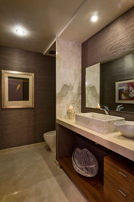 Residencia Toronjos, Olivia Aldrete Haas Olivia Aldrete Haas Modern bathroom