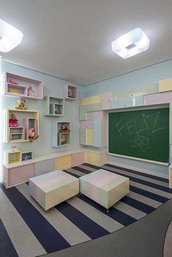 Sítio P.P.N.R, Bellini Arquitetura e Design Bellini Arquitetura e Design Dormitorios infantiles modernos: