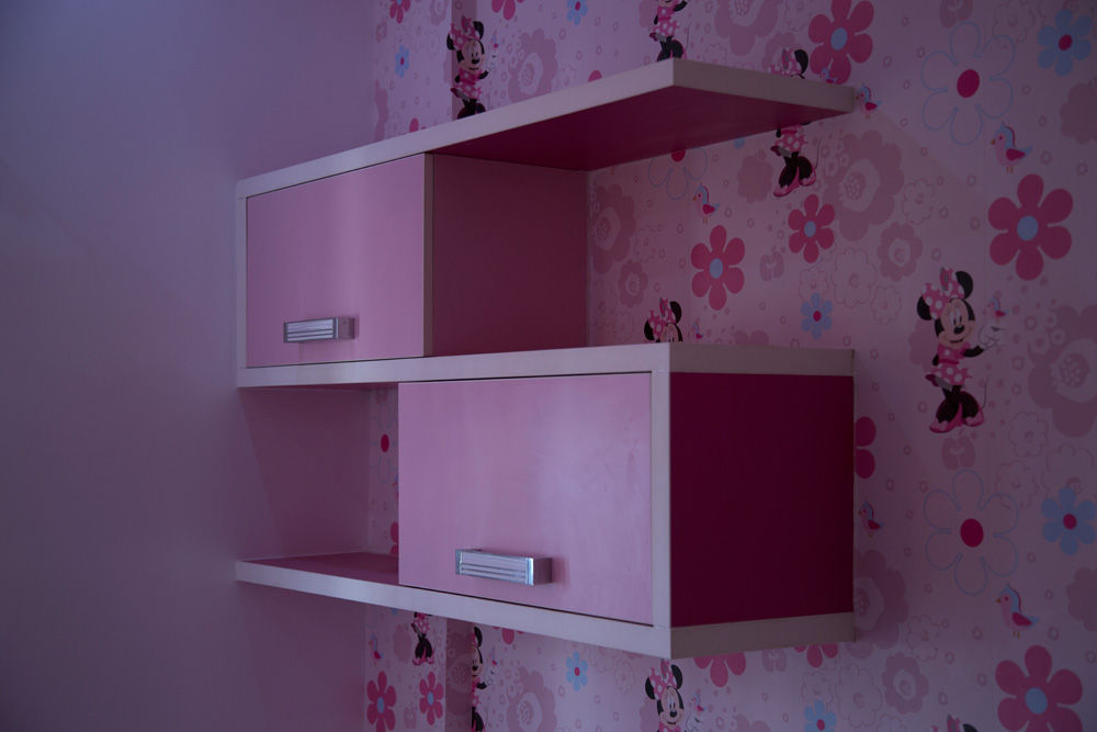 Kids bedroom storage cabinets homify Asian style bedroom