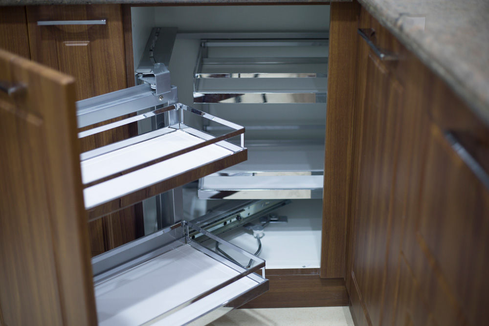 Modular kitchen corner unit designs homify Kitchen Cabinets & shelves