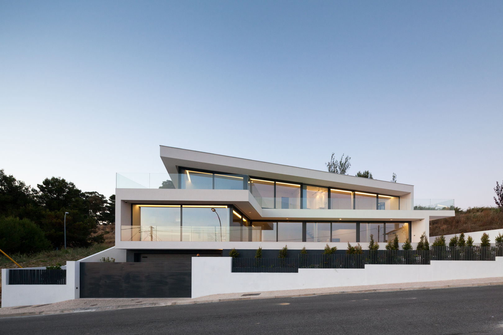 JC House JPS Atelier - Arquitectura, Design e Engenharia Casas modernas